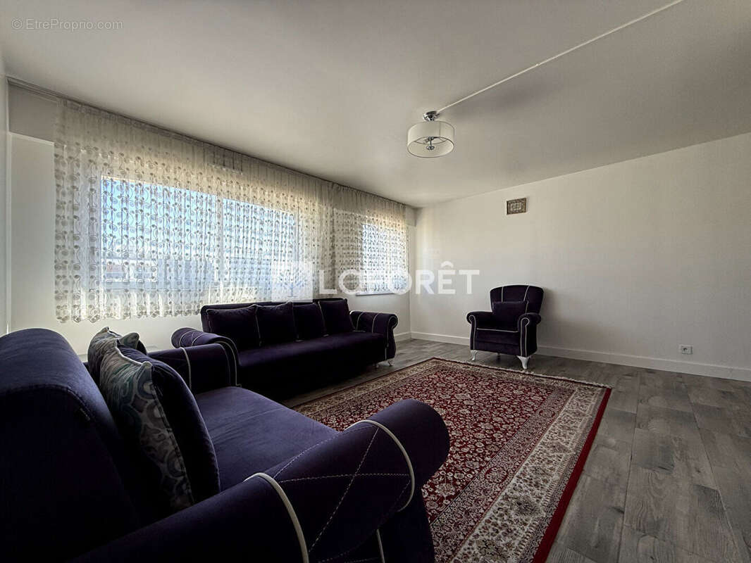 Appartement à SARCELLES