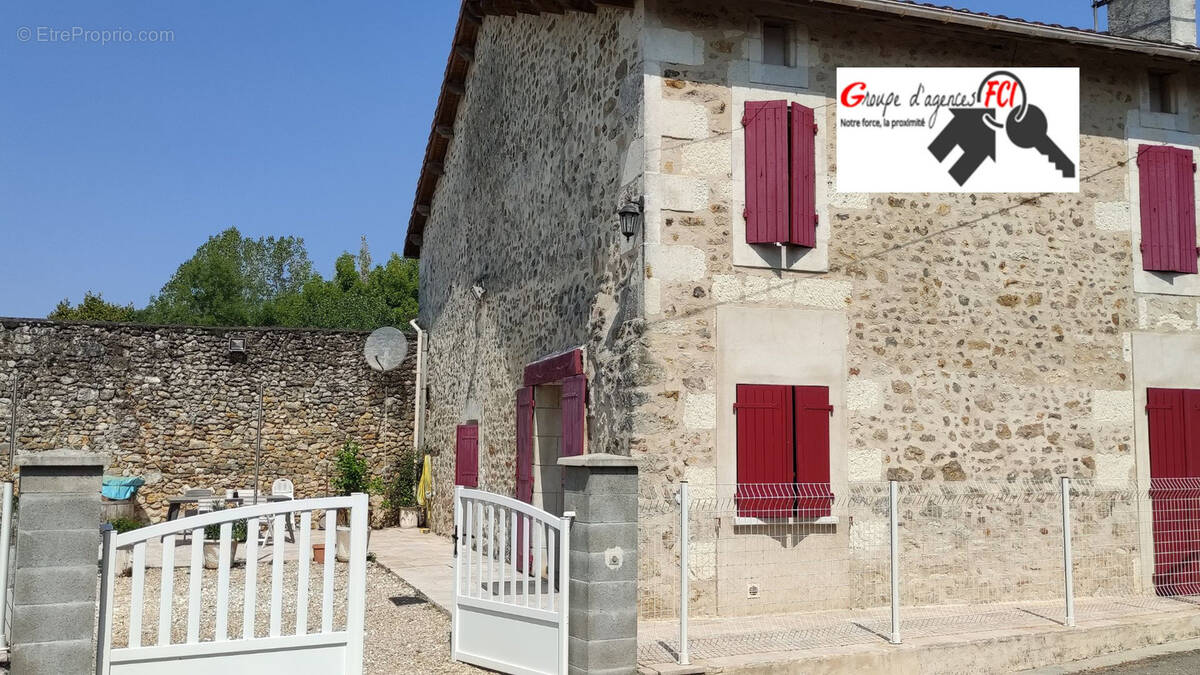 Maison à CHENAUD