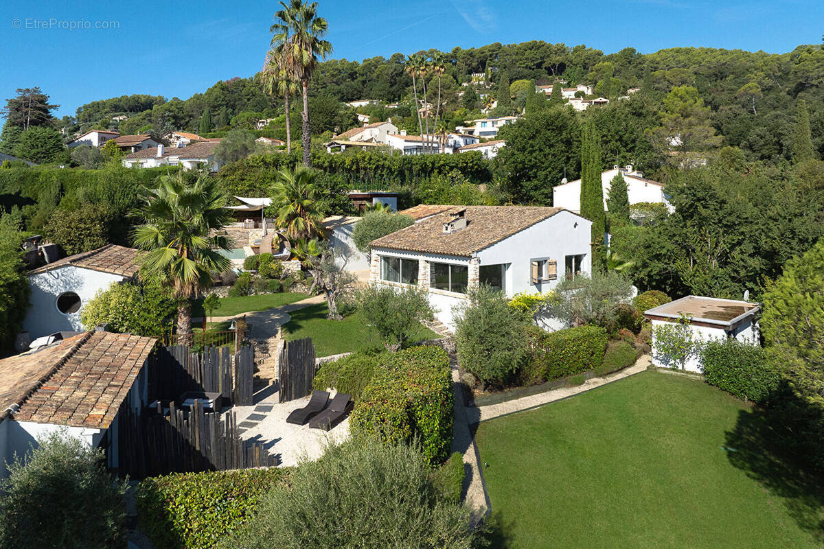 Maison à LA COLLE-SUR-LOUP