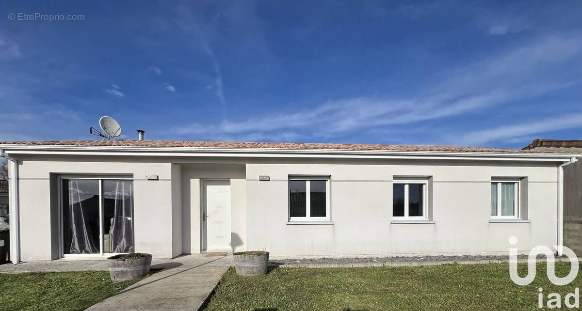 Photo 1 - Maison à LUGON-ET-L&#039;ILE-DU-CARNAY