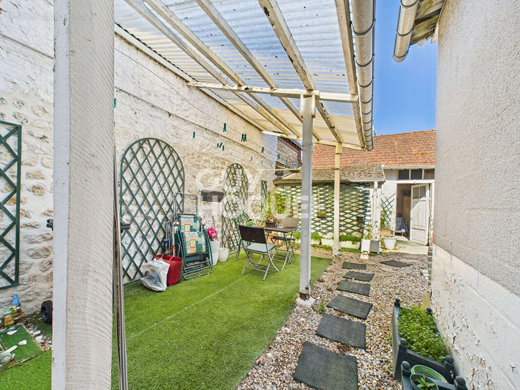Maison à SAINT-AUBIN-LES-ELBEUF