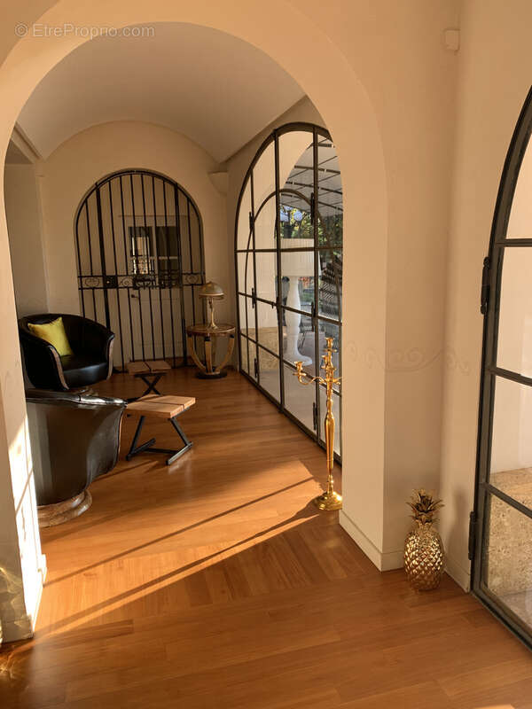 Maison à LE CASTELLET