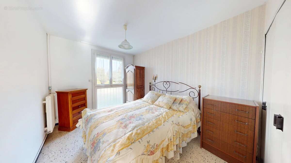 Appartement à PORT-DE-BOUC