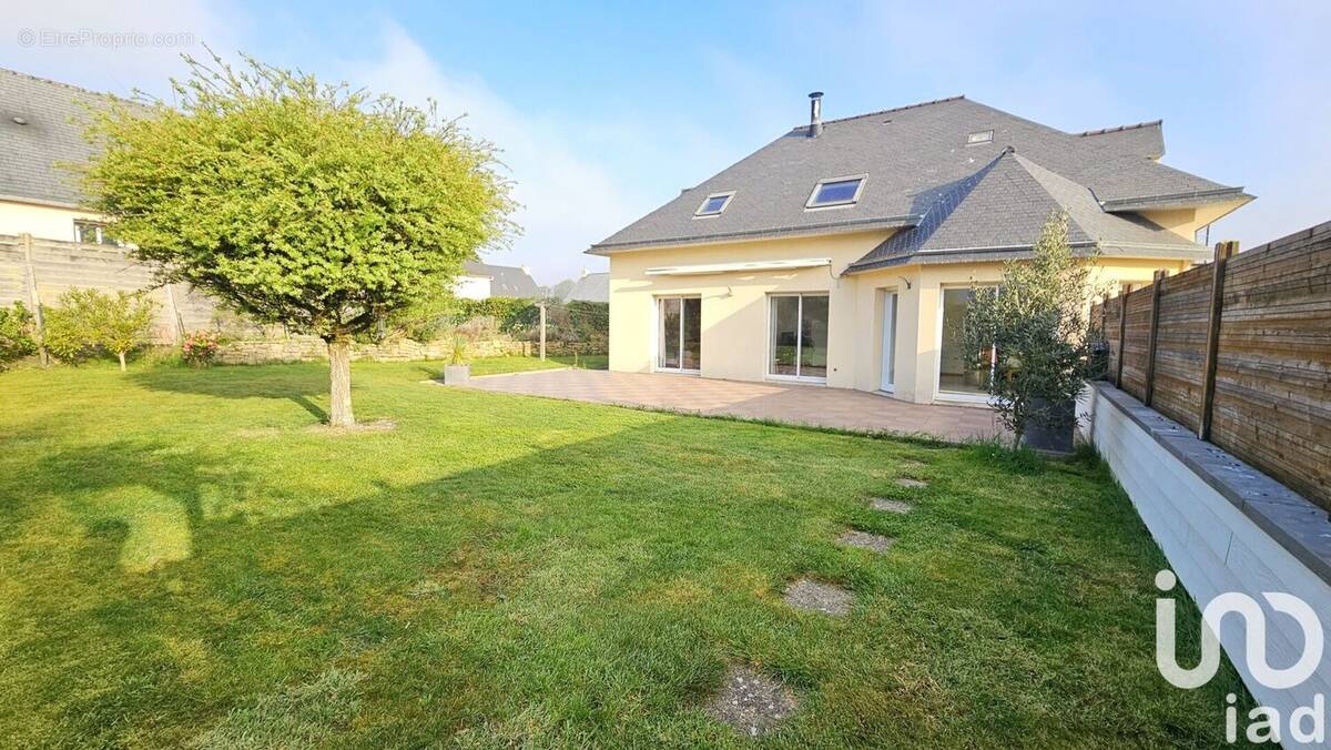 Photo 1 - Maison à PLUMELEC