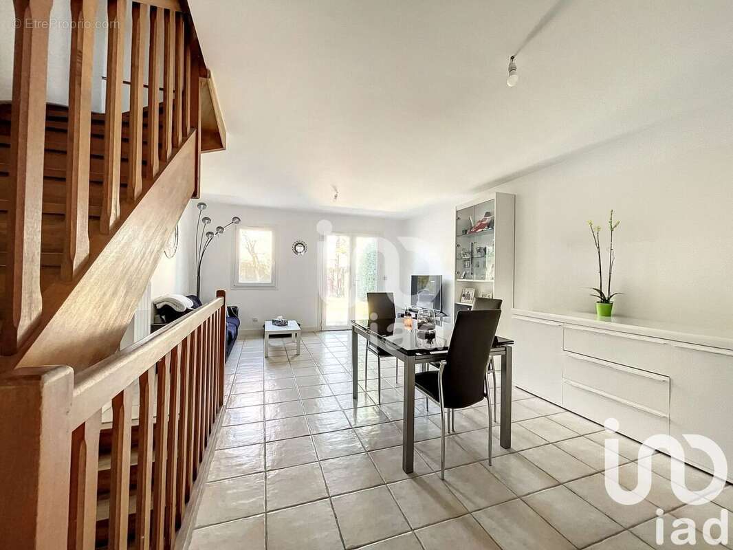 Photo 2 - Maison à DOURDAN