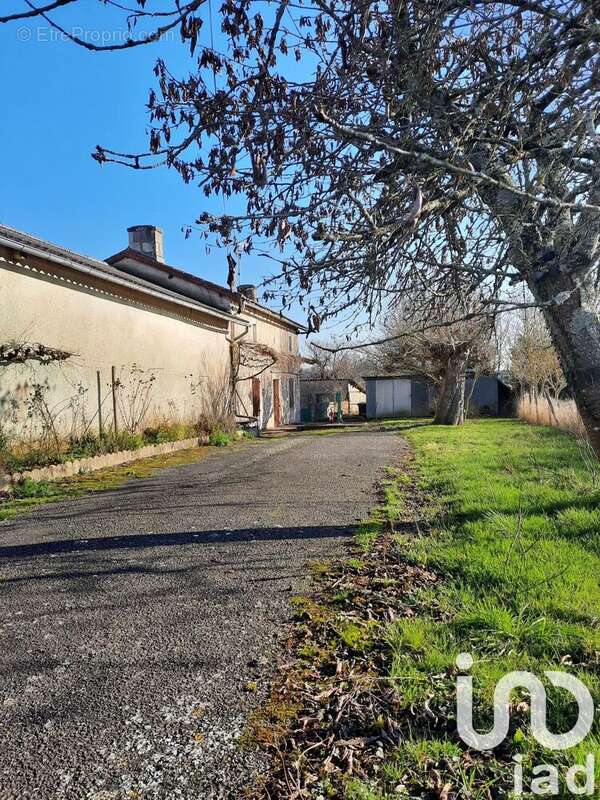 Photo 9 - Maison à FLEURE