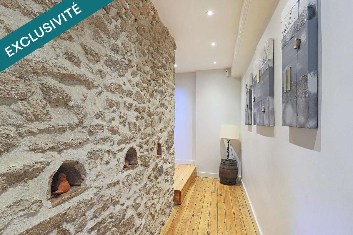 Photo 8 - Maison à SOUCIEU-EN-JARREST