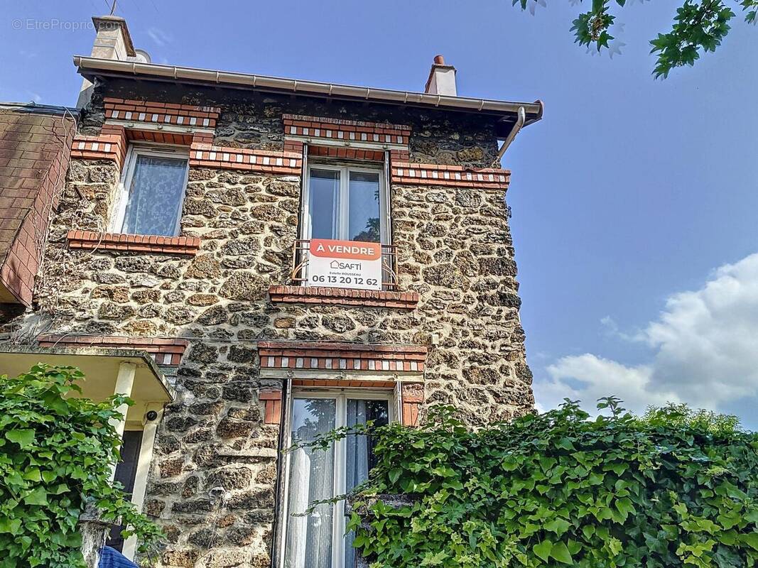 Photo 1 - Maison à BOBIGNY