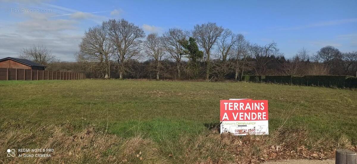 Terrain à PLESLIN-TRIGAVOU