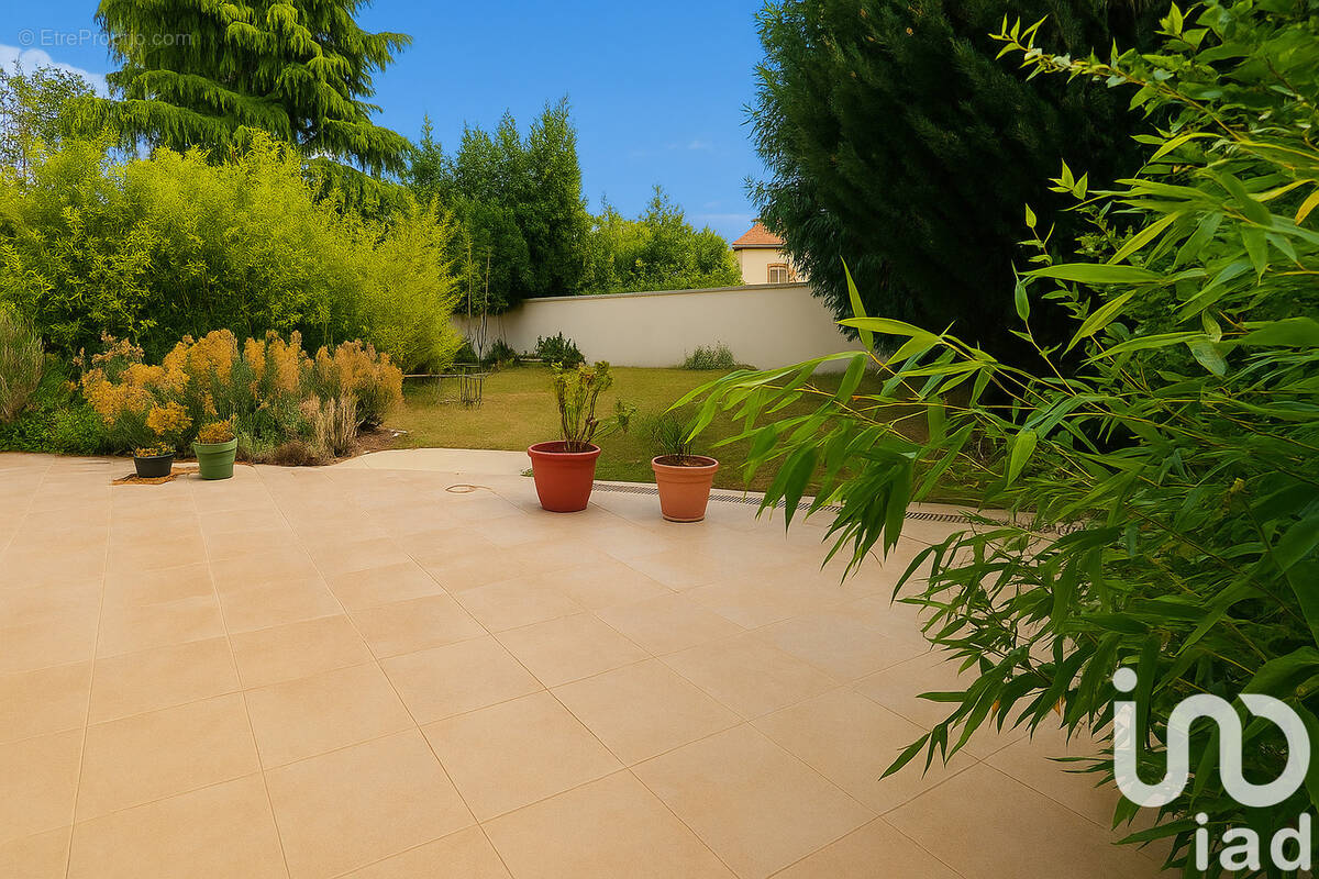 Photo 1 - Maison à BRY-SUR-MARNE