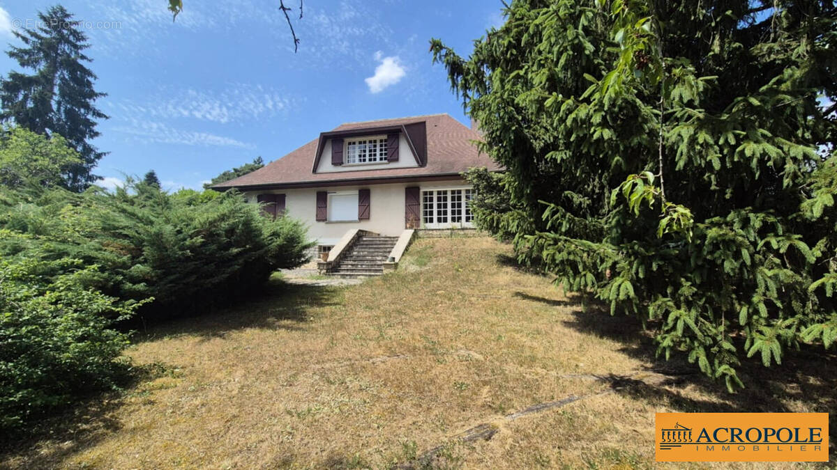 Maison à COULLONS