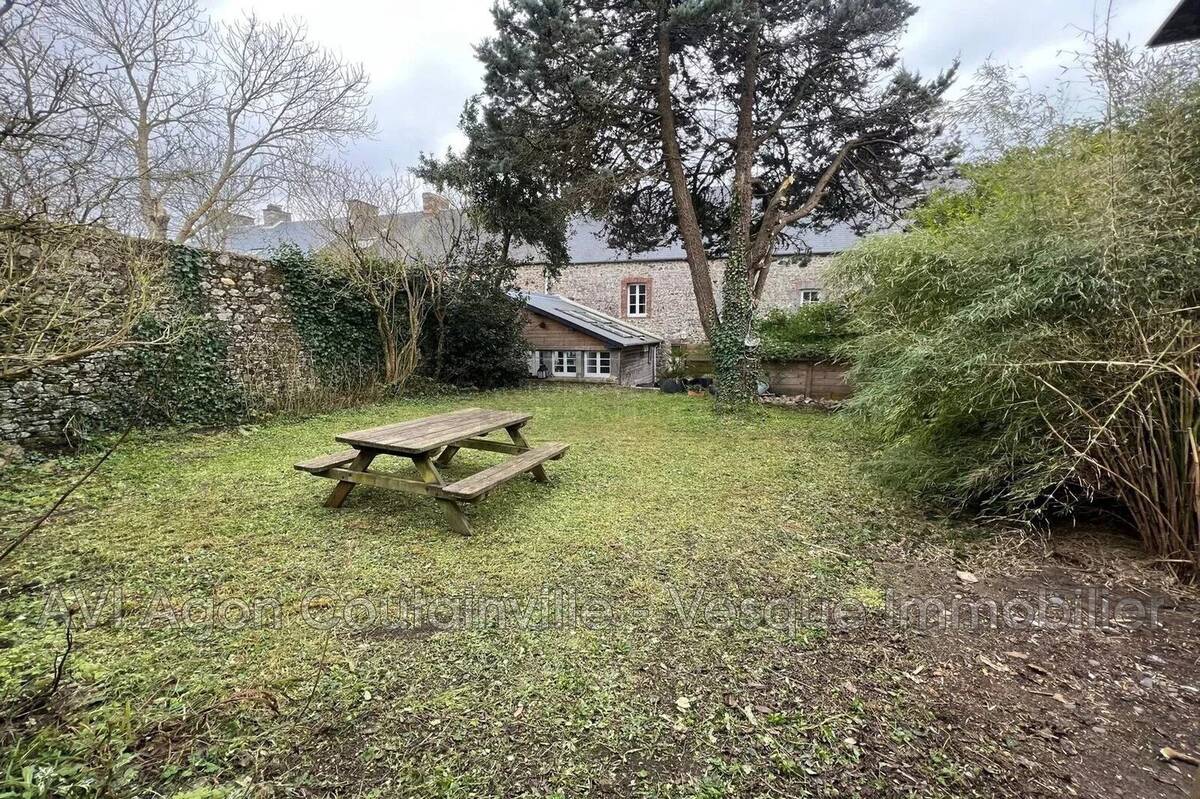 Maison à AGON-COUTAINVILLE