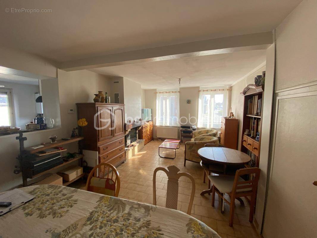 Maison à LEERS