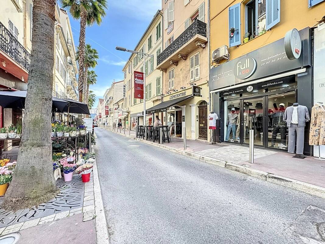 Commerce à CANNES