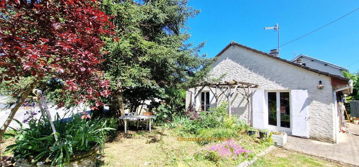 Maison à MONTIGNAC