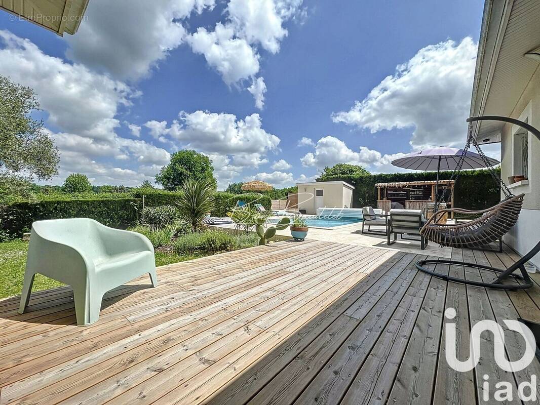 Photo 1 - Maison à LA SAUVE