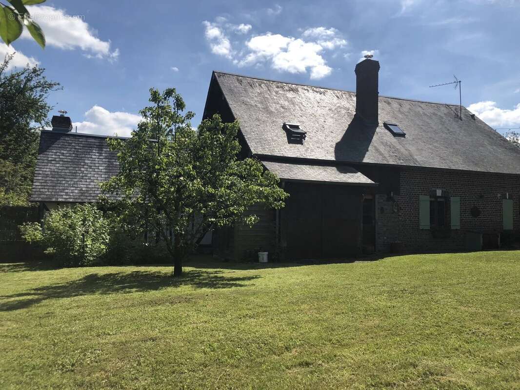 Maison à VIMOUTIERS