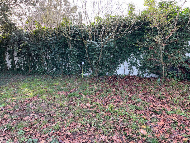 Terrain à LIBOURNE