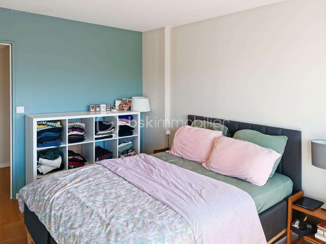 Appartement à PARIS-19E
