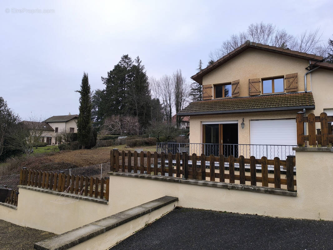 Maison à BILIEU