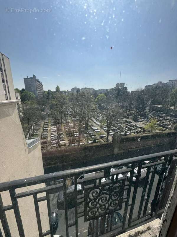 Appartement à PARIS-19E