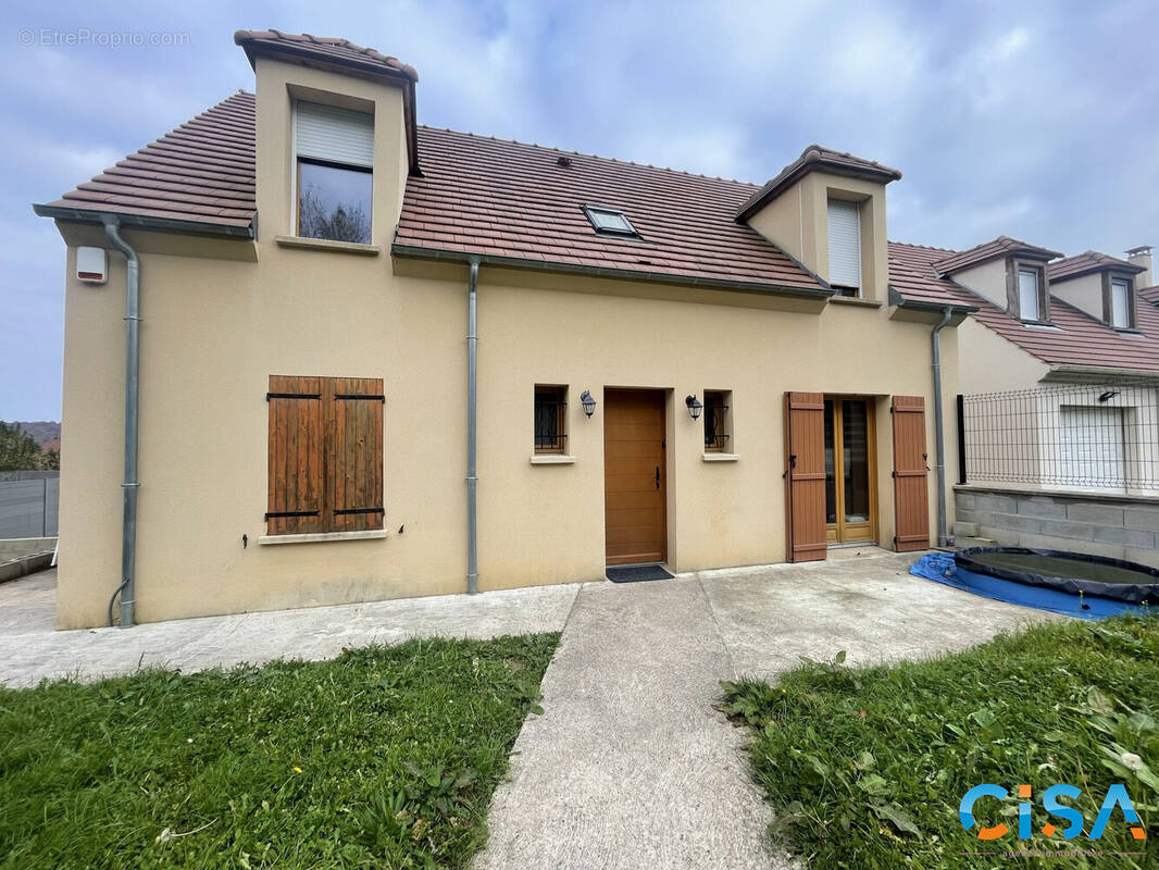 Maison à BALAGNY-SUR-THERAIN