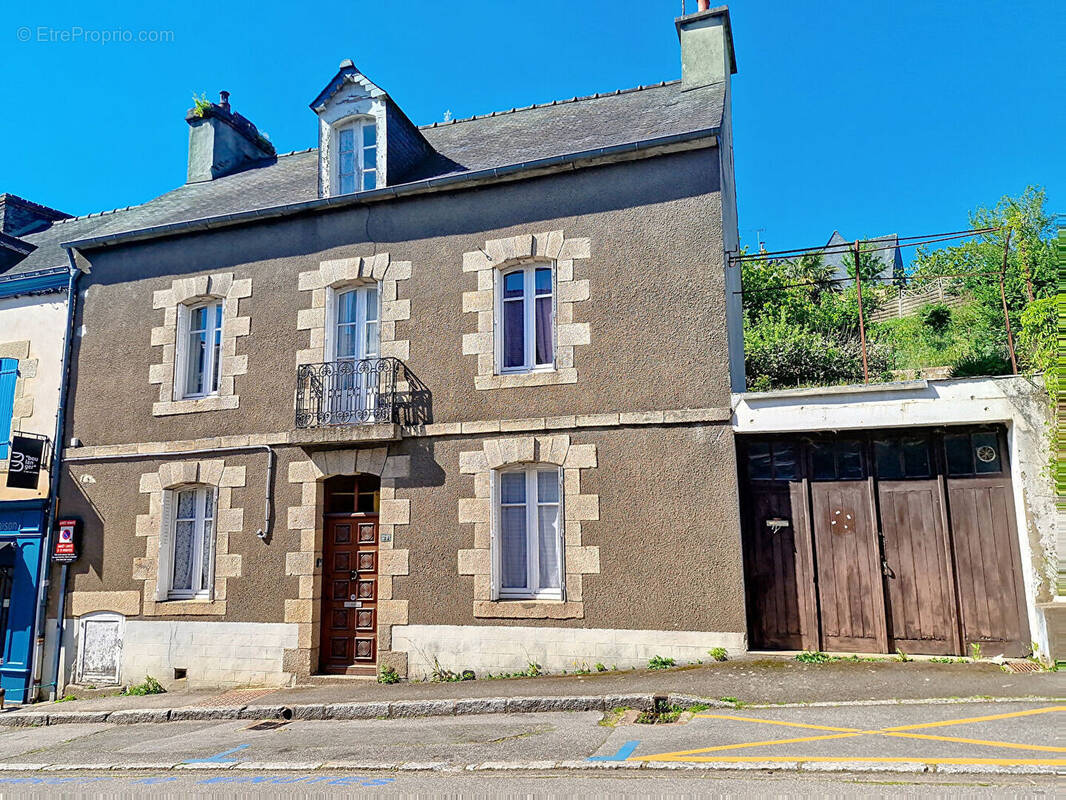 Maison à JOSSELIN
