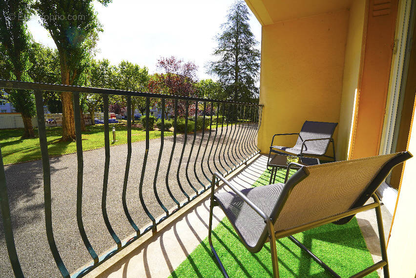 Appartement à CRAPONNE