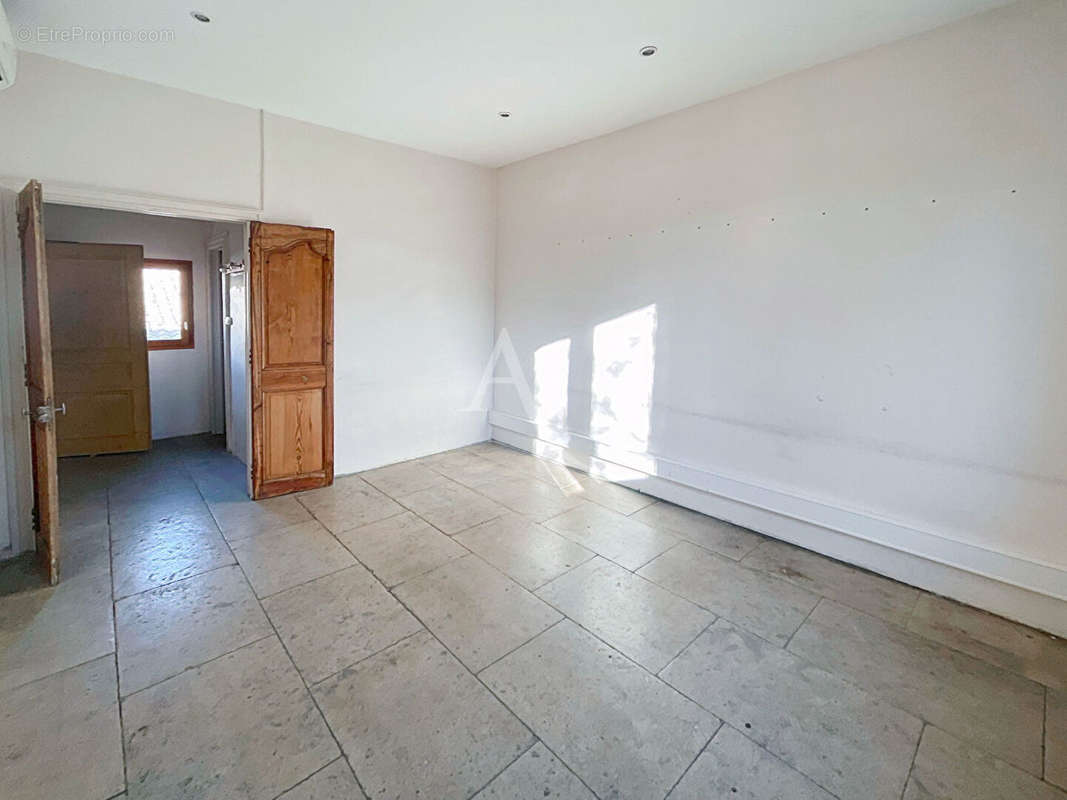 Appartement à VAUVERT