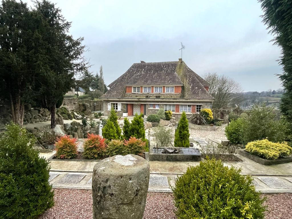 Maison à LONLAY-L&#039;ABBAYE