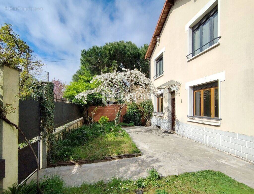 Maison à JOINVILLE-LE-PONT