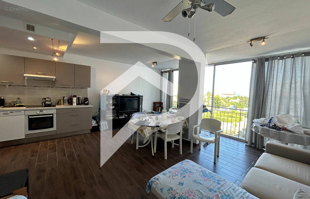 Appartement à CANET-EN-ROUSSILLON