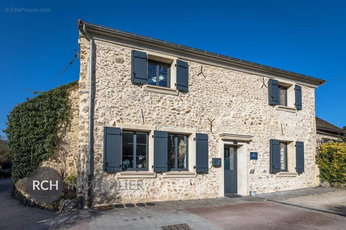 Maison à MONTFORT-L&#039;AMAURY