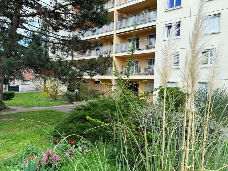 Appartement à LYON-5E