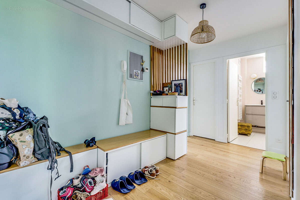Appartement à PARIS-20E