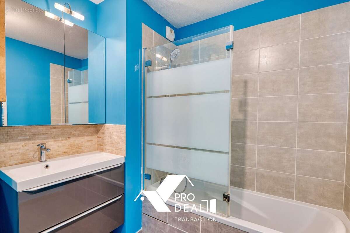 Appartement à VAULX-EN-VELIN