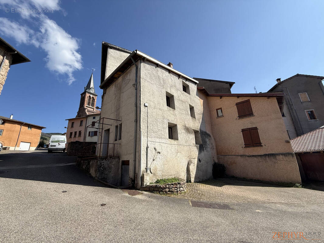 Maison à VALSONNE