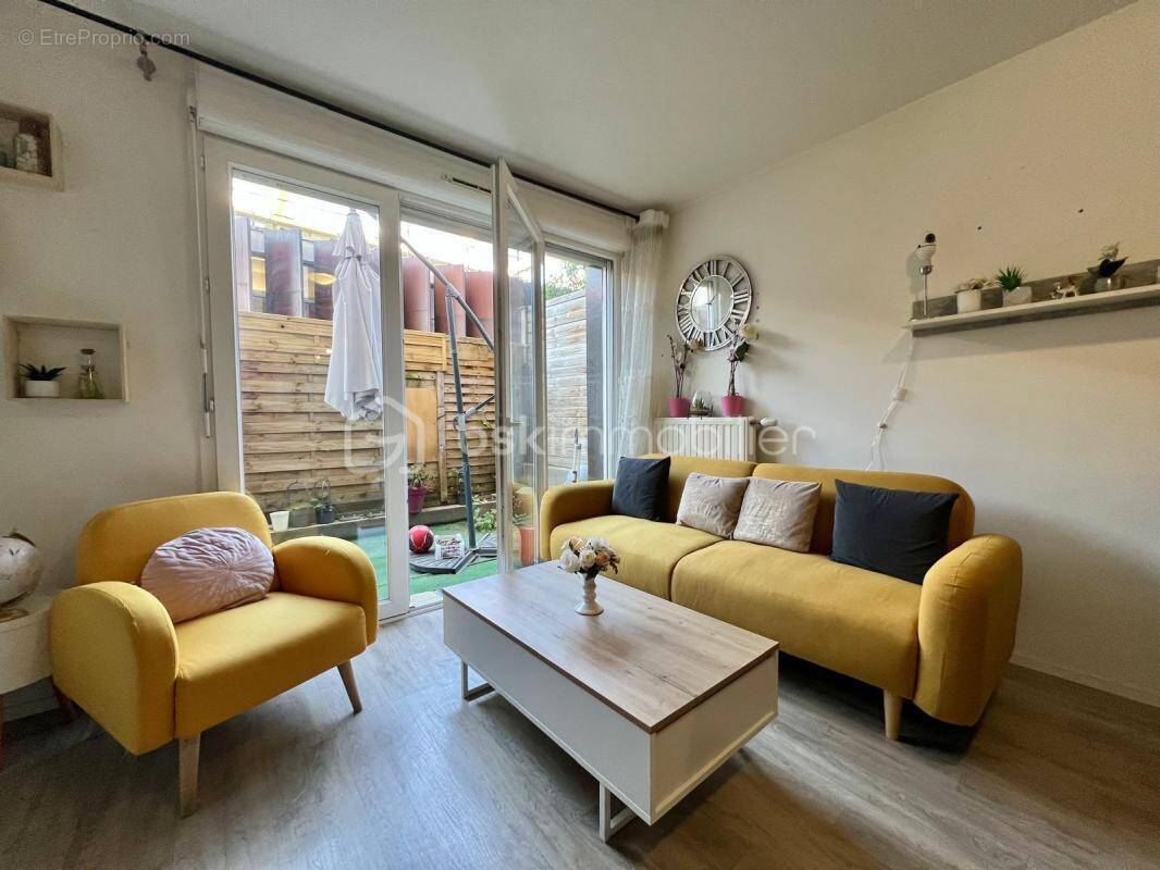 Appartement à BONNEUIL-SUR-MARNE