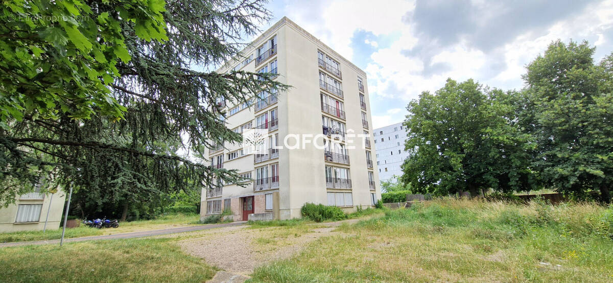 Appartement à VILLIERS-LE-BEL