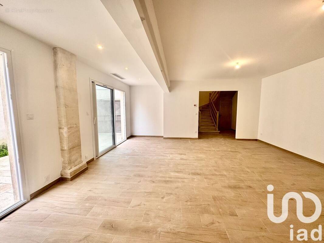 Photo 1 - Maison à BEAUCAIRE
