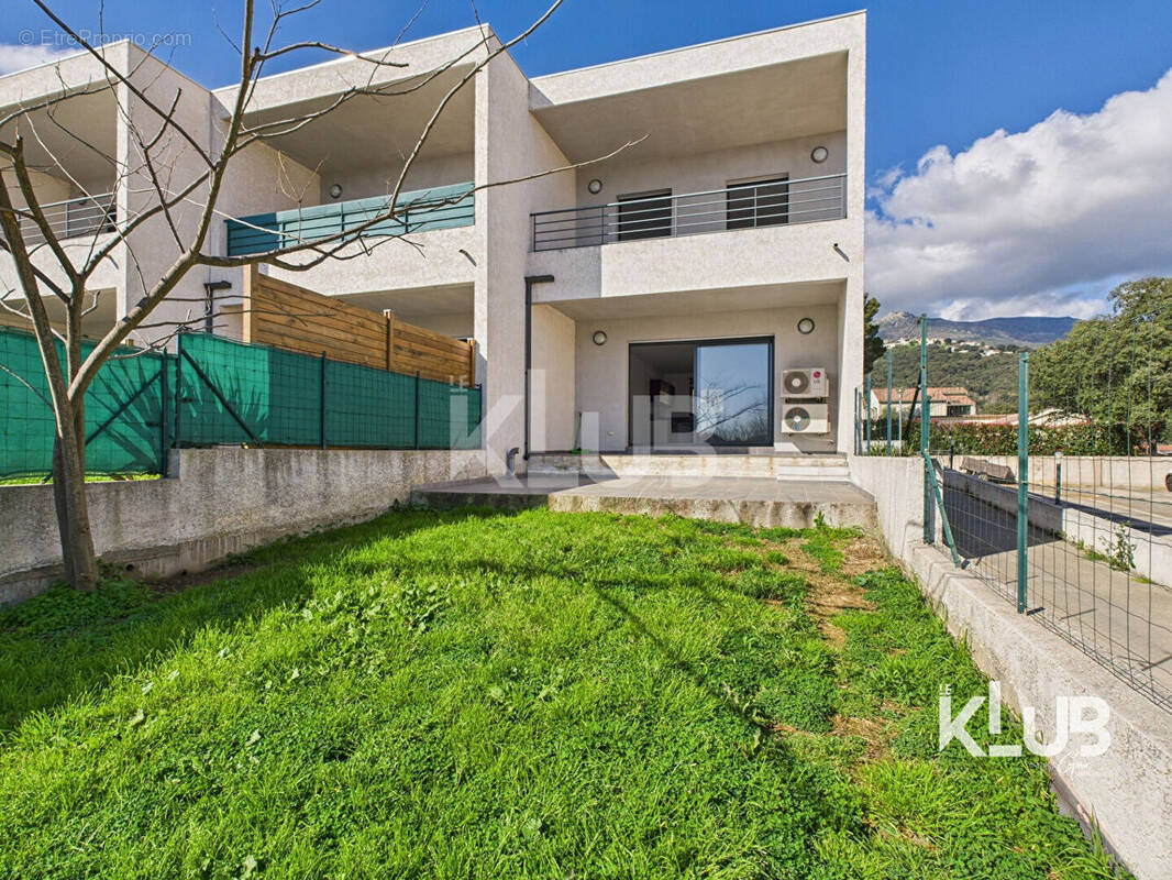 Appartement à BORGO