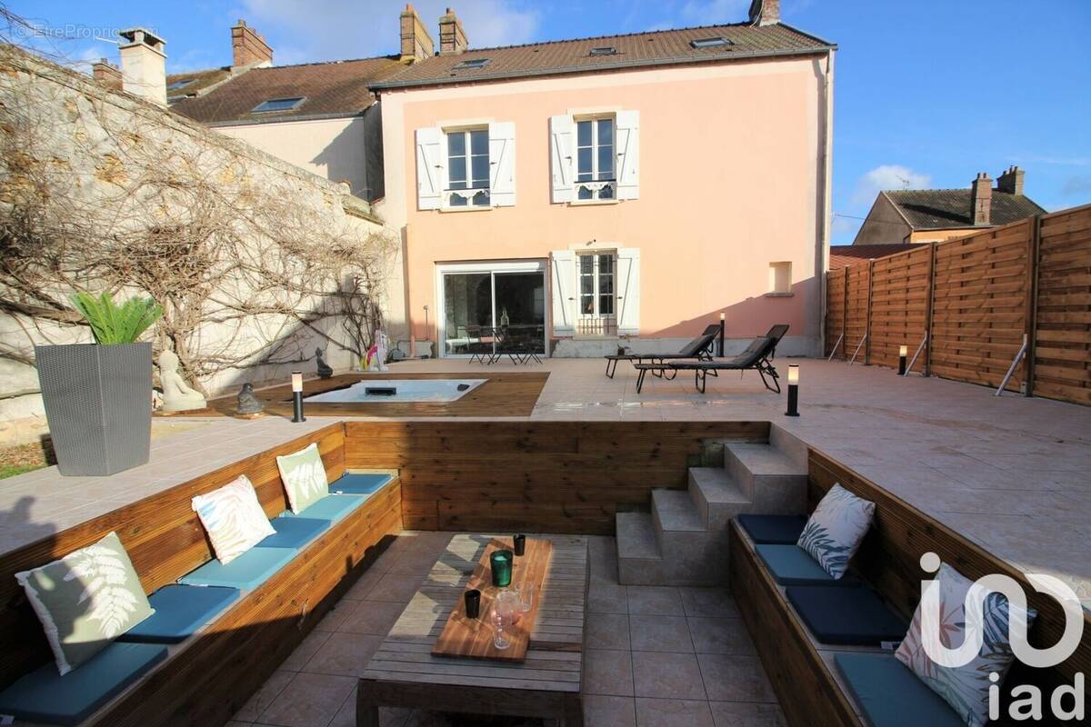 Photo 1 - Maison à MORMANT