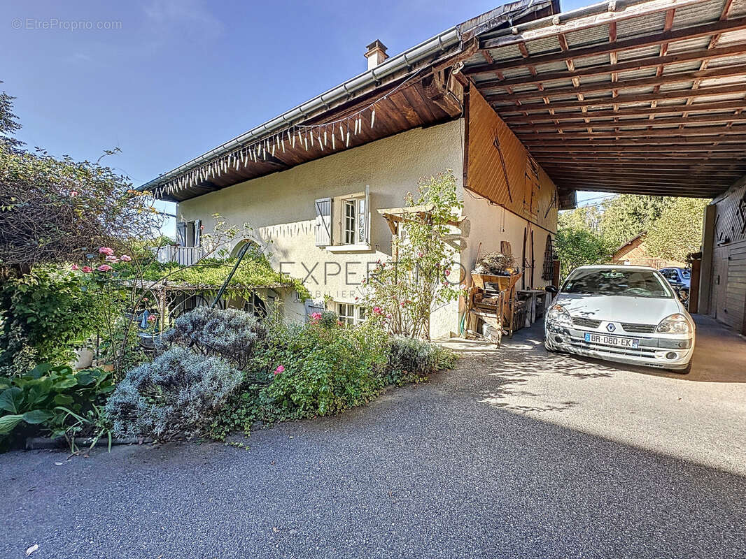 Maison à ALBENS