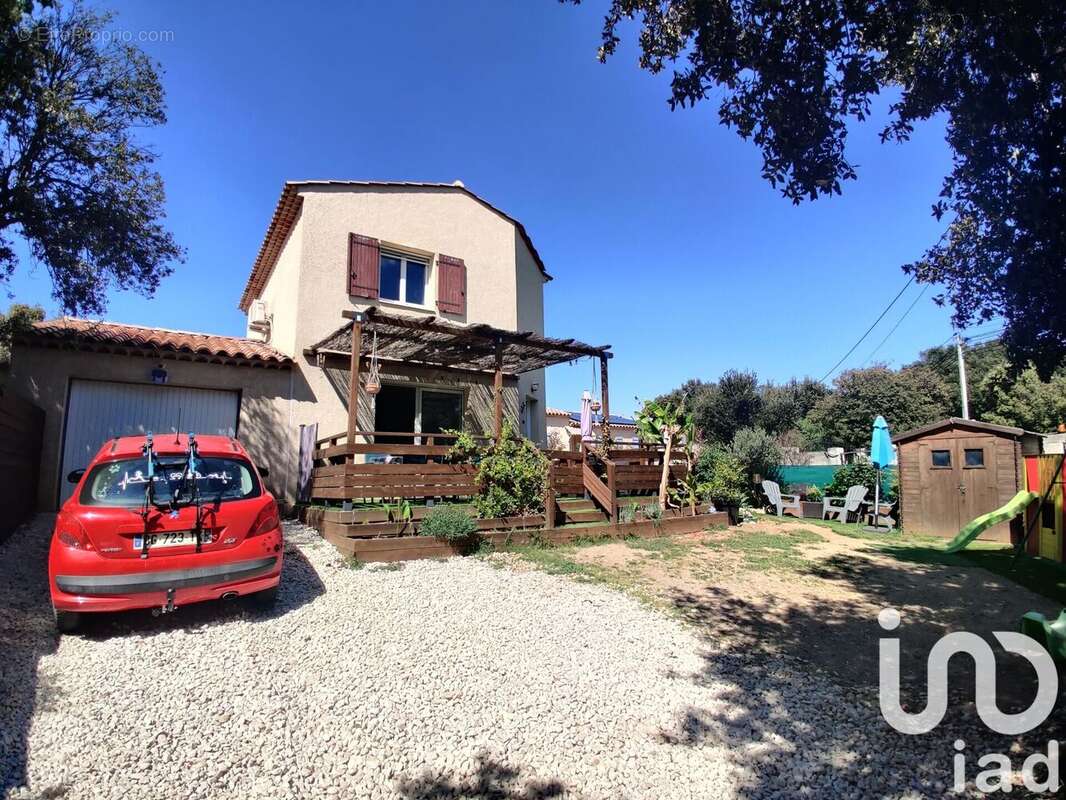 Photo 1 - Maison à SEILLONS-SOURCE-D&#039;ARGENS