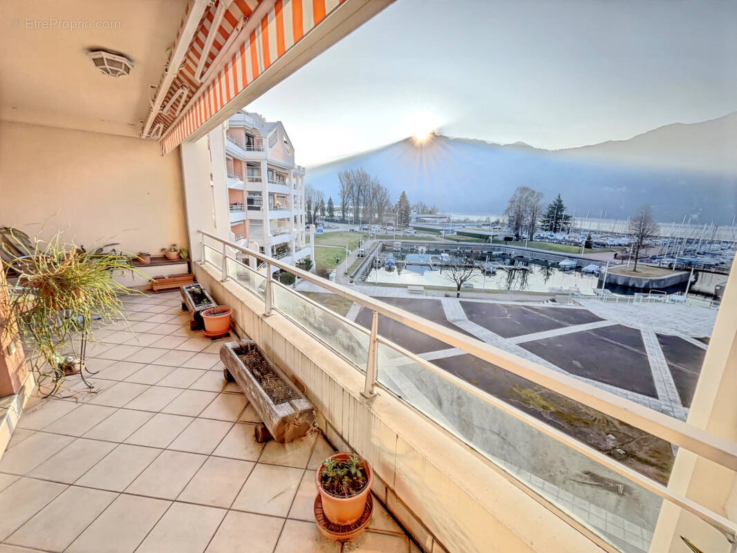 Appartement à AIX-LES-BAINS