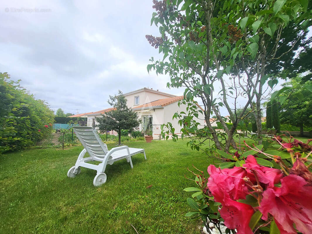 Maison à LES CERQUEUX
