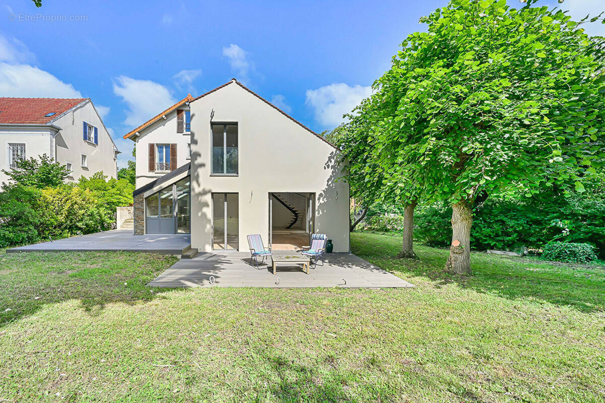 Maison à RUEIL-MALMAISON
