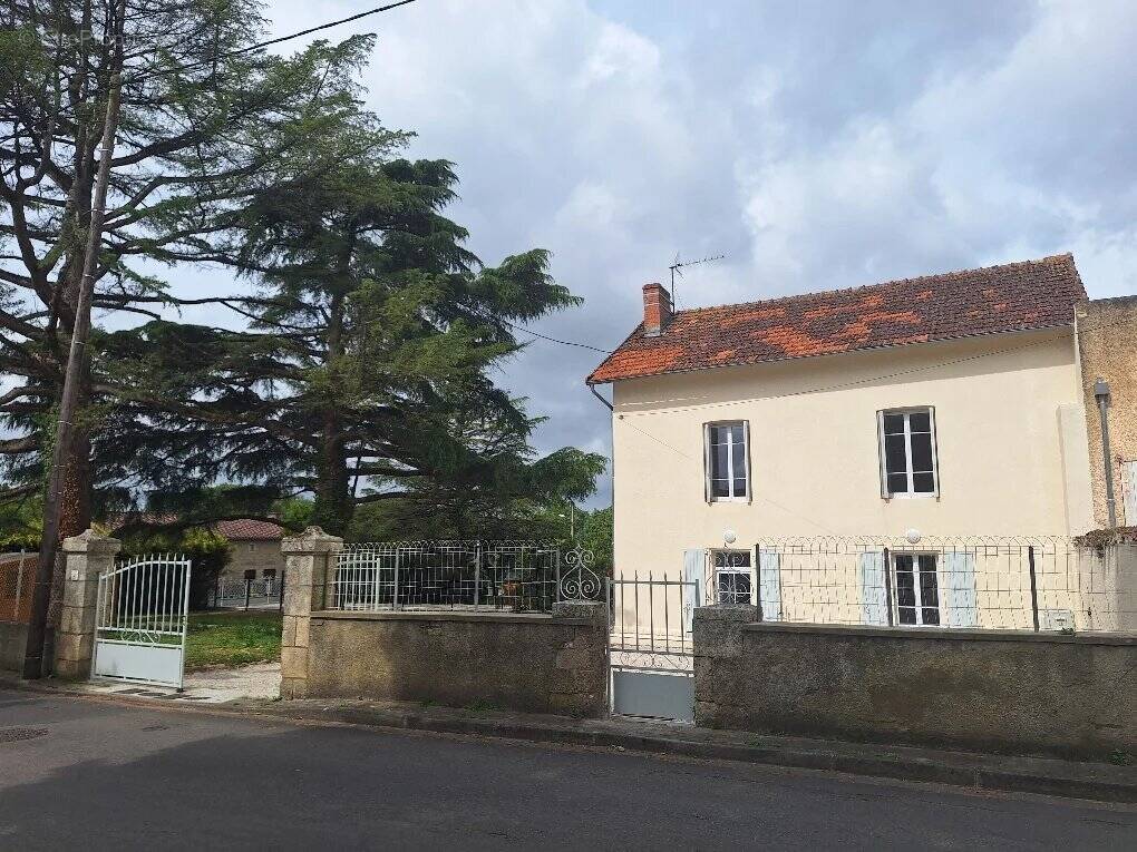 Maison à MAINE-DE-BOIXE