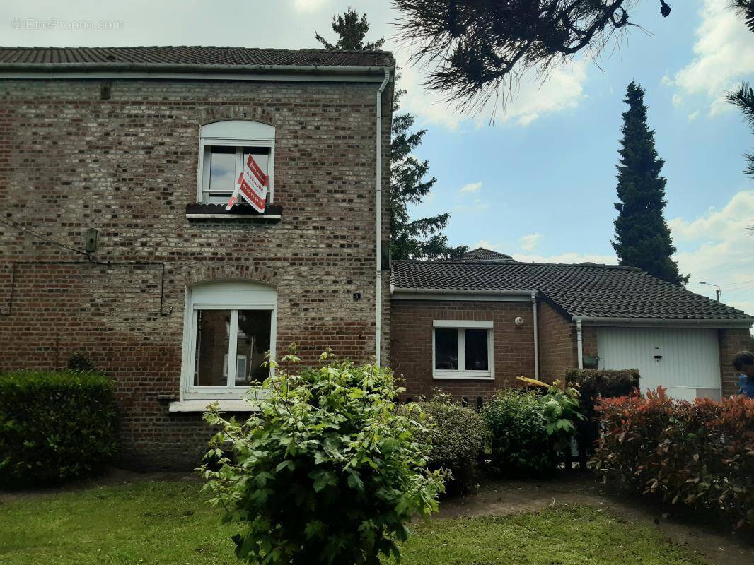 Maison à COURCELLES-LES-LENS