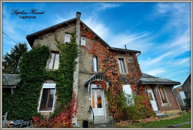 Maison à VOUZIERS